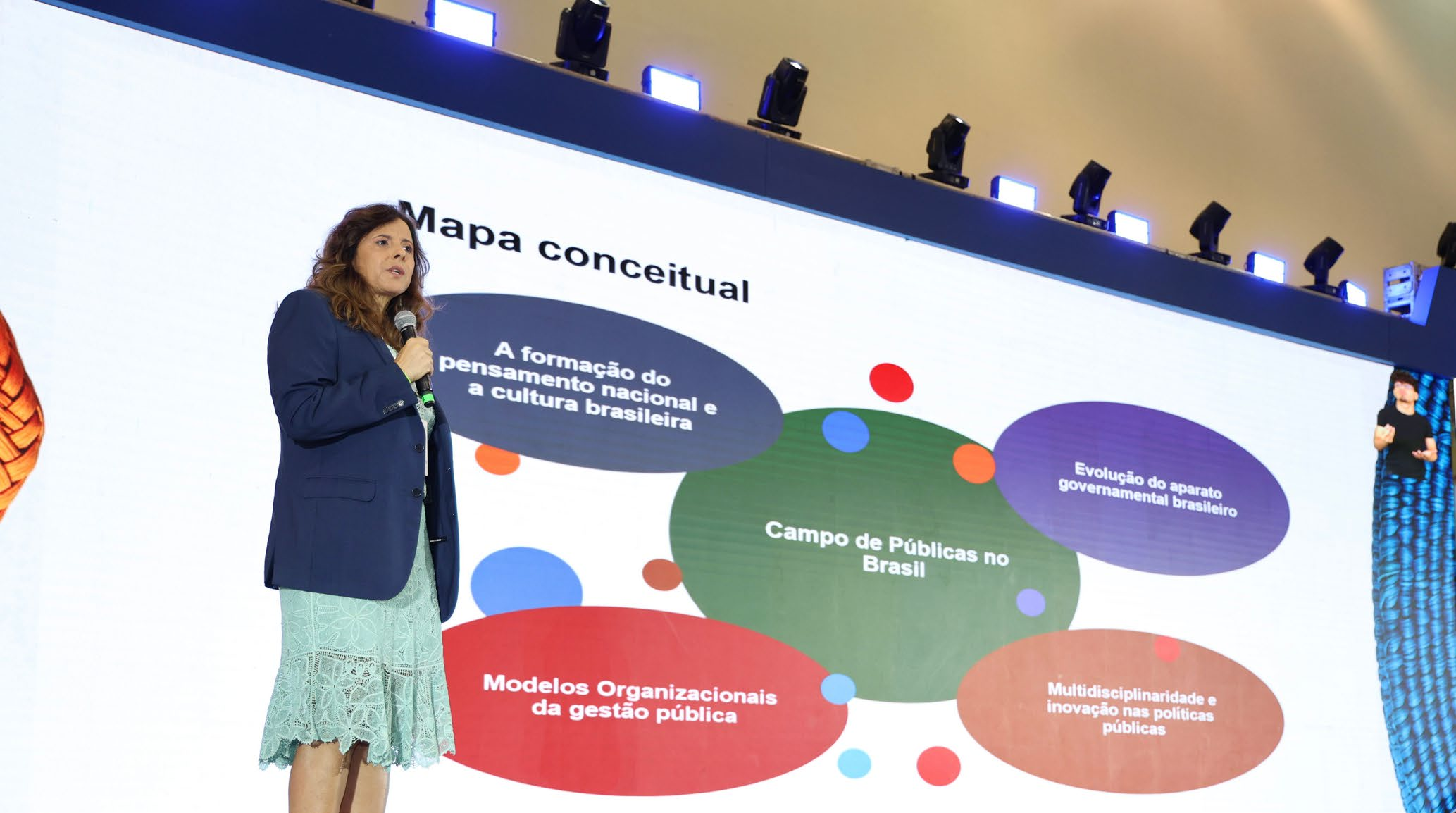 Cláudia Passador, presidente da SBAP, no XV Consad