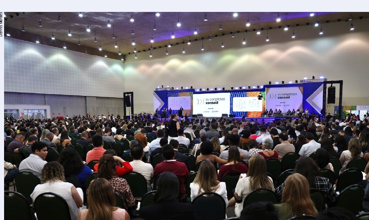 Plenária lotada do XV Congresso Consad de Gestão Pública, em Fortaleza